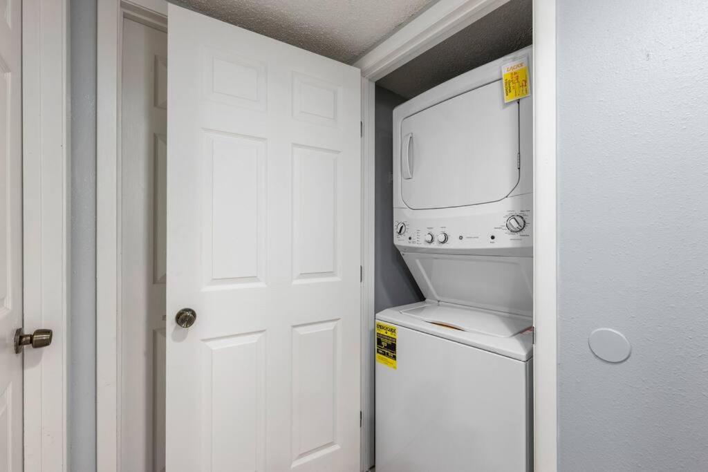 2 Bed 2 Bath 1St Fl Condo By Beach W Washer Dryer جنوب جزيرة بادري المظهر الخارجي الصورة